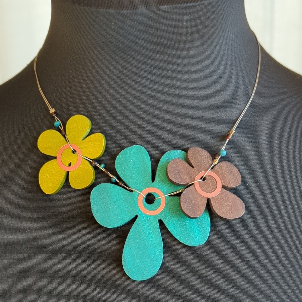 Floral Multicolor Necklace